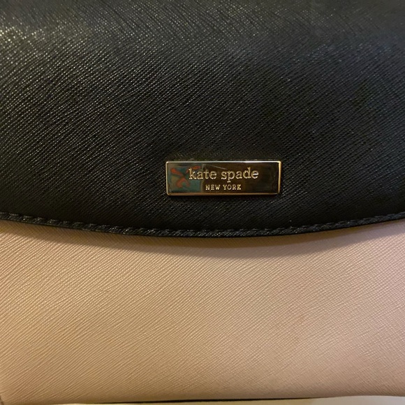 Kate Spade Laurel Way Mini Alisanne Crossbody Bag In Blackalmondine. - Picture 4 of 5